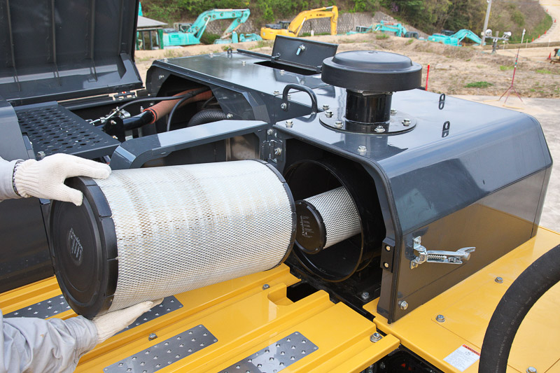 Image of Conventional Excavator SK500LC-10 Air Filter of North America model